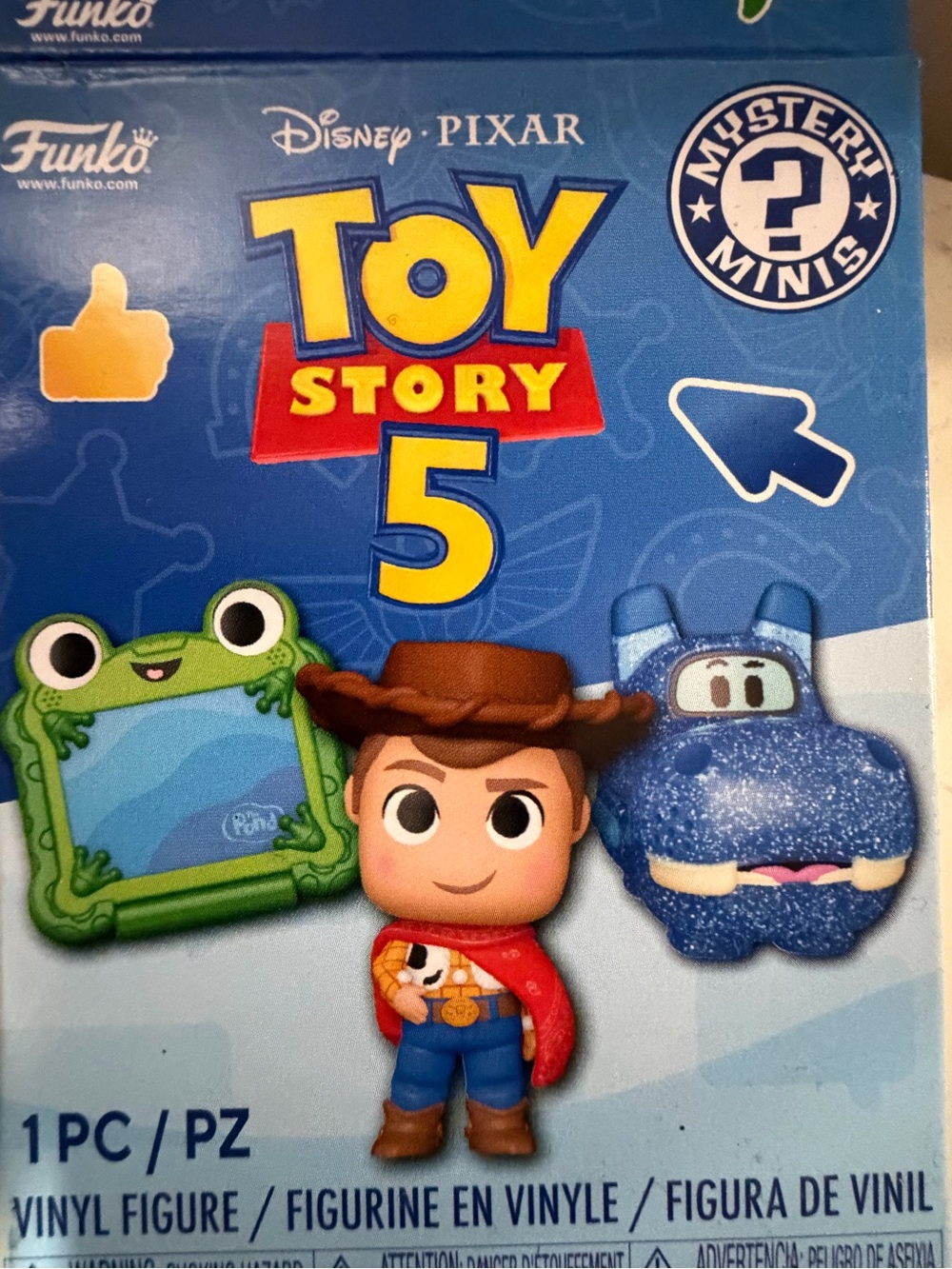 Funko Toy Story 5 Woody Vinyl Figure with Red Bandana and Brown Hat - Picture 6 of 8
